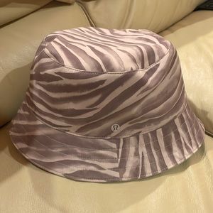 Lululemon Reversible Bucket Hat